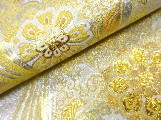  曲線に華紋・唐草・枝垂れ桜模様織出し袋帯